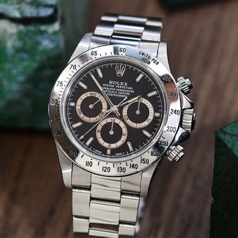 rolex daytona singapore.